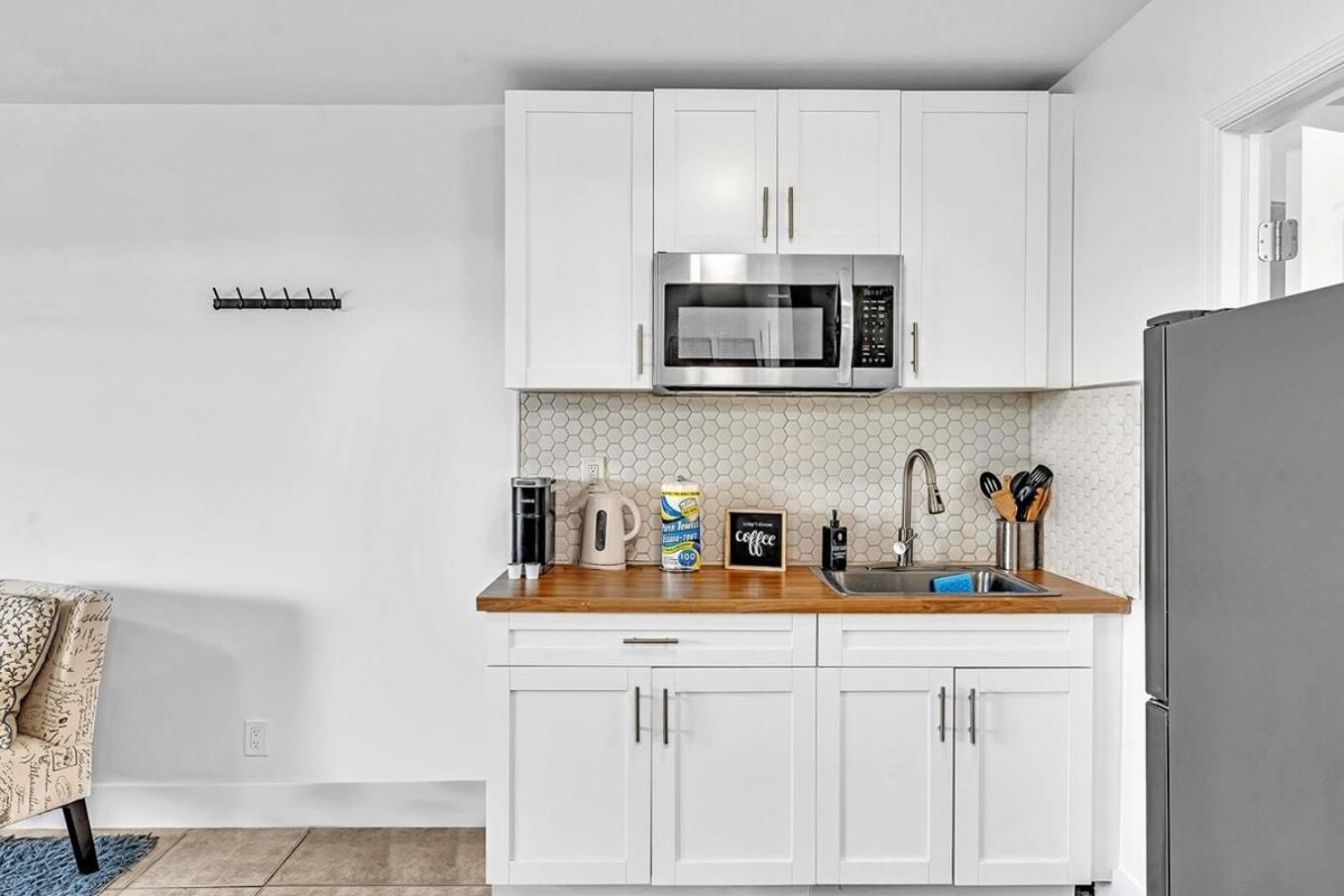 Large Studio Suite Close To Beach And Casino Db3 데이니아 비치 외부 사진