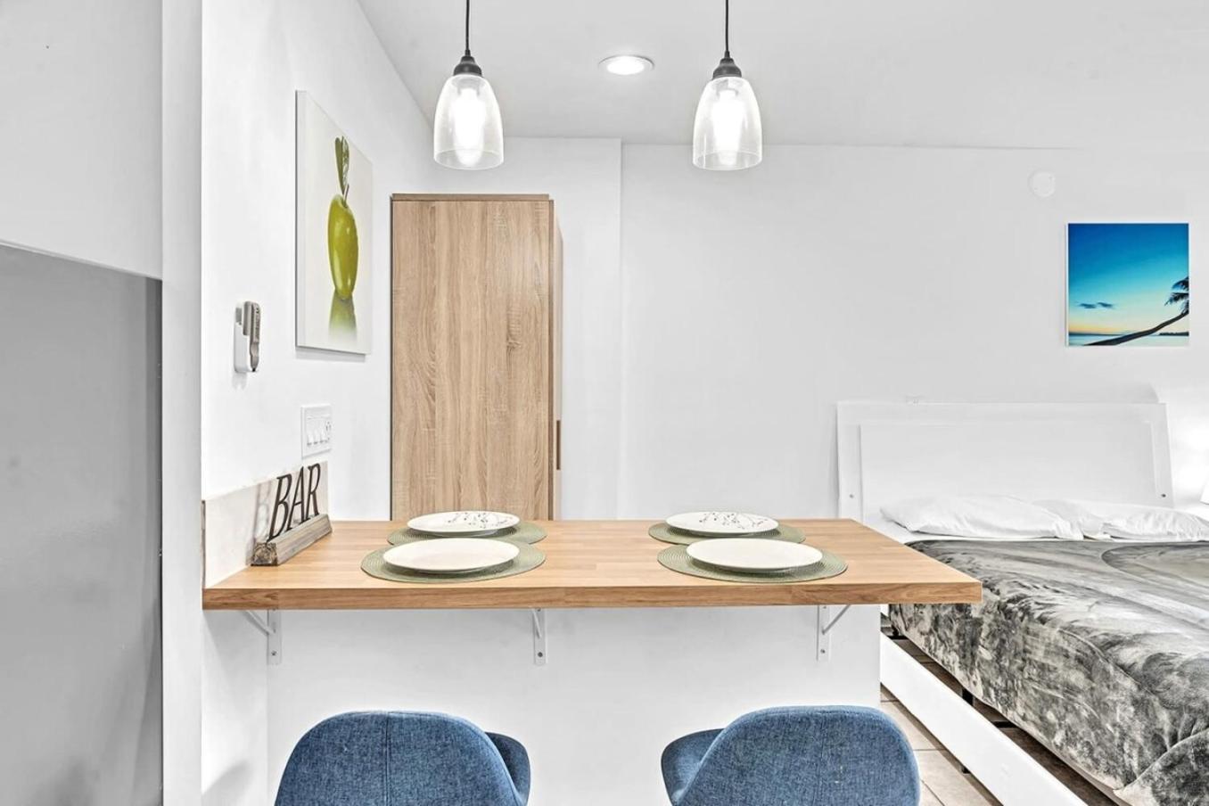 Large Studio Suite Close To Beach And Casino Db3 데이니아 비치 외부 사진
