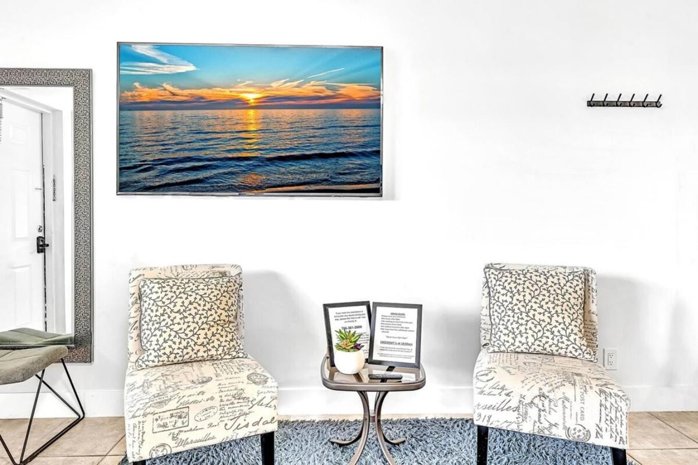 Large Studio Suite Close To Beach And Casino Db3 데이니아 비치 외부 사진