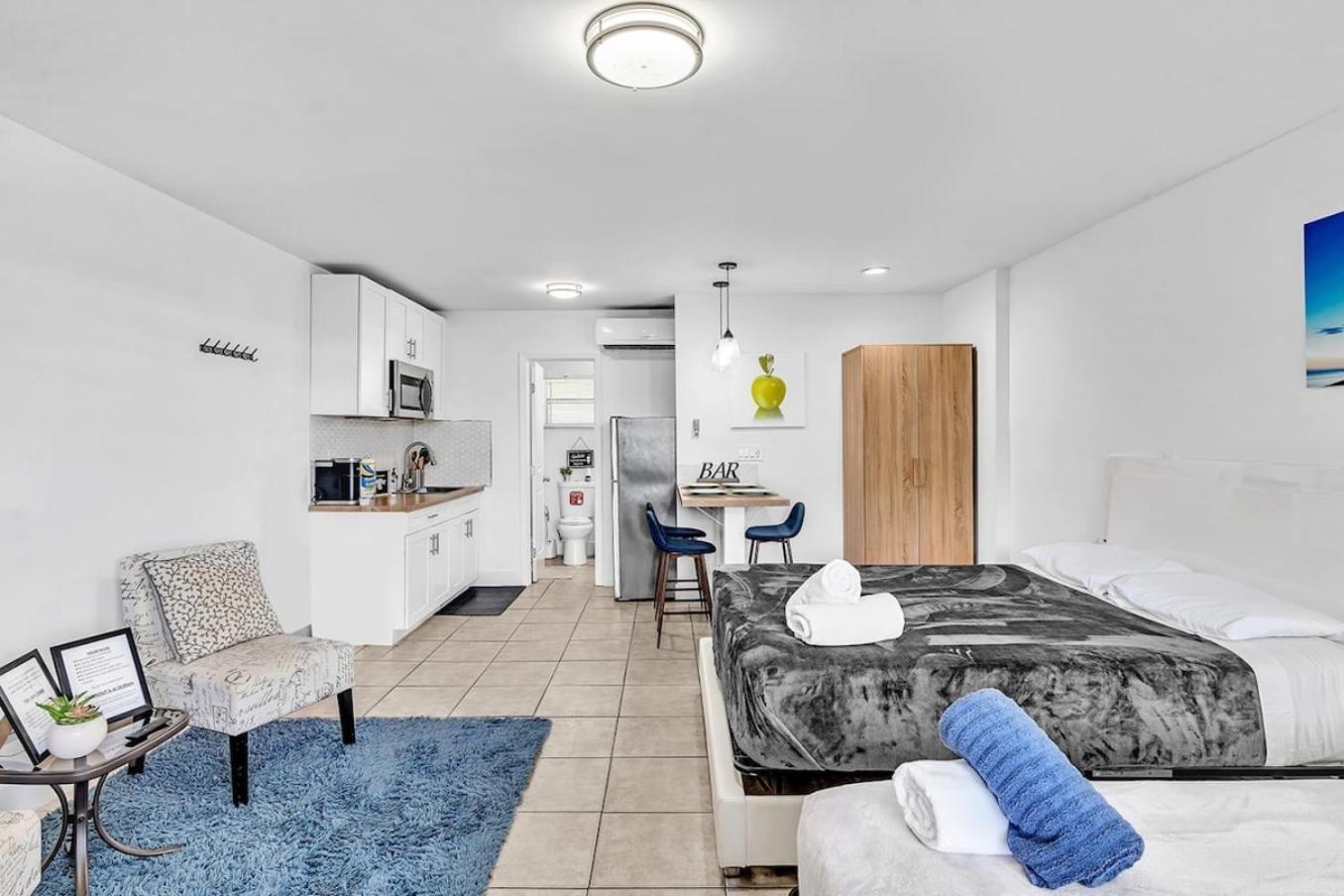 Large Studio Suite Close To Beach And Casino Db3 데이니아 비치 외부 사진