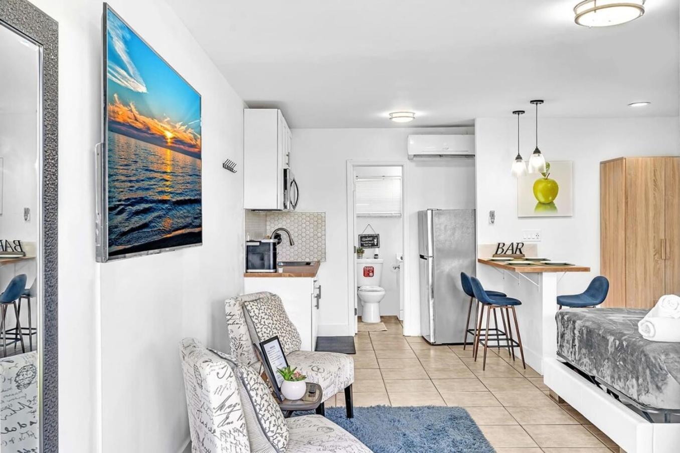 Large Studio Suite Close To Beach And Casino Db3 데이니아 비치 외부 사진
