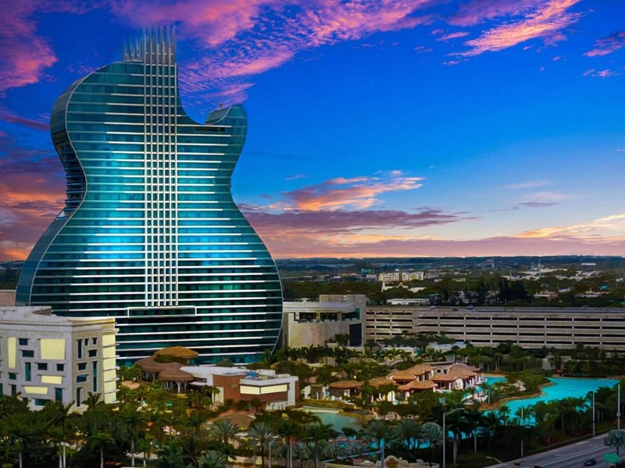 Large Studio Suite Close To Beach And Casino Db3 데이니아 비치 외부 사진
